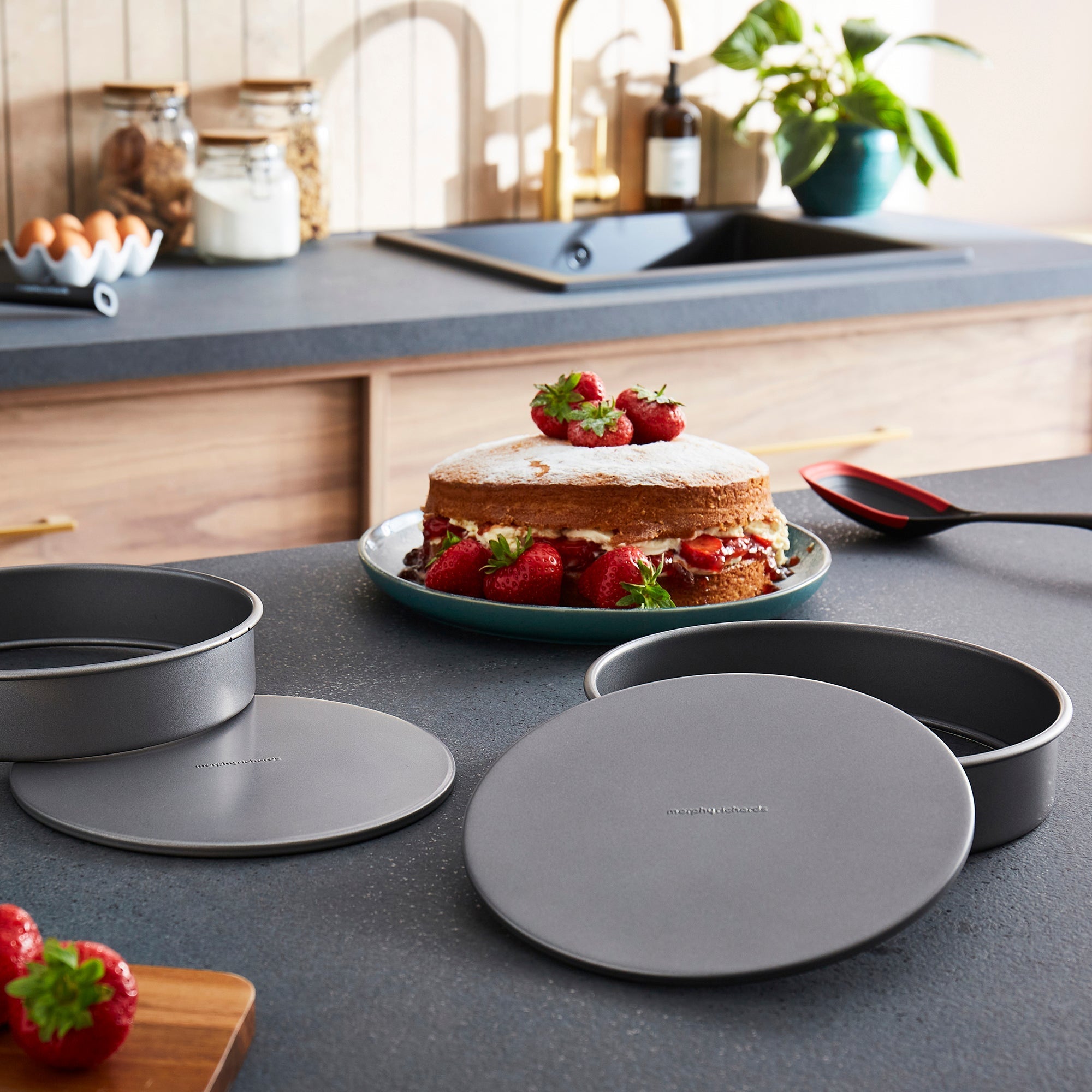 Loose Base Shallow Cake Tin Set