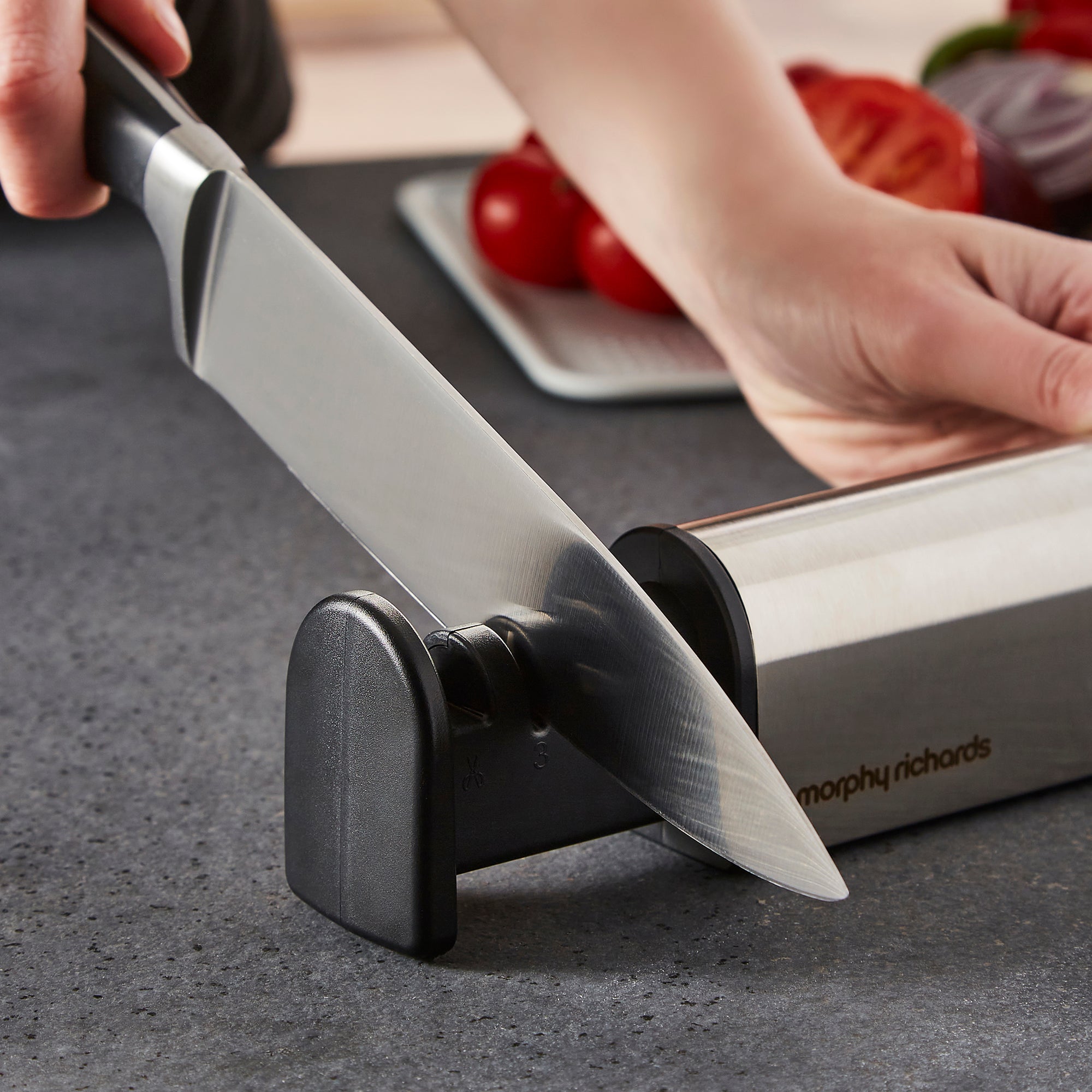 4 in 1 Retractable Knife and Scissor Sharpener