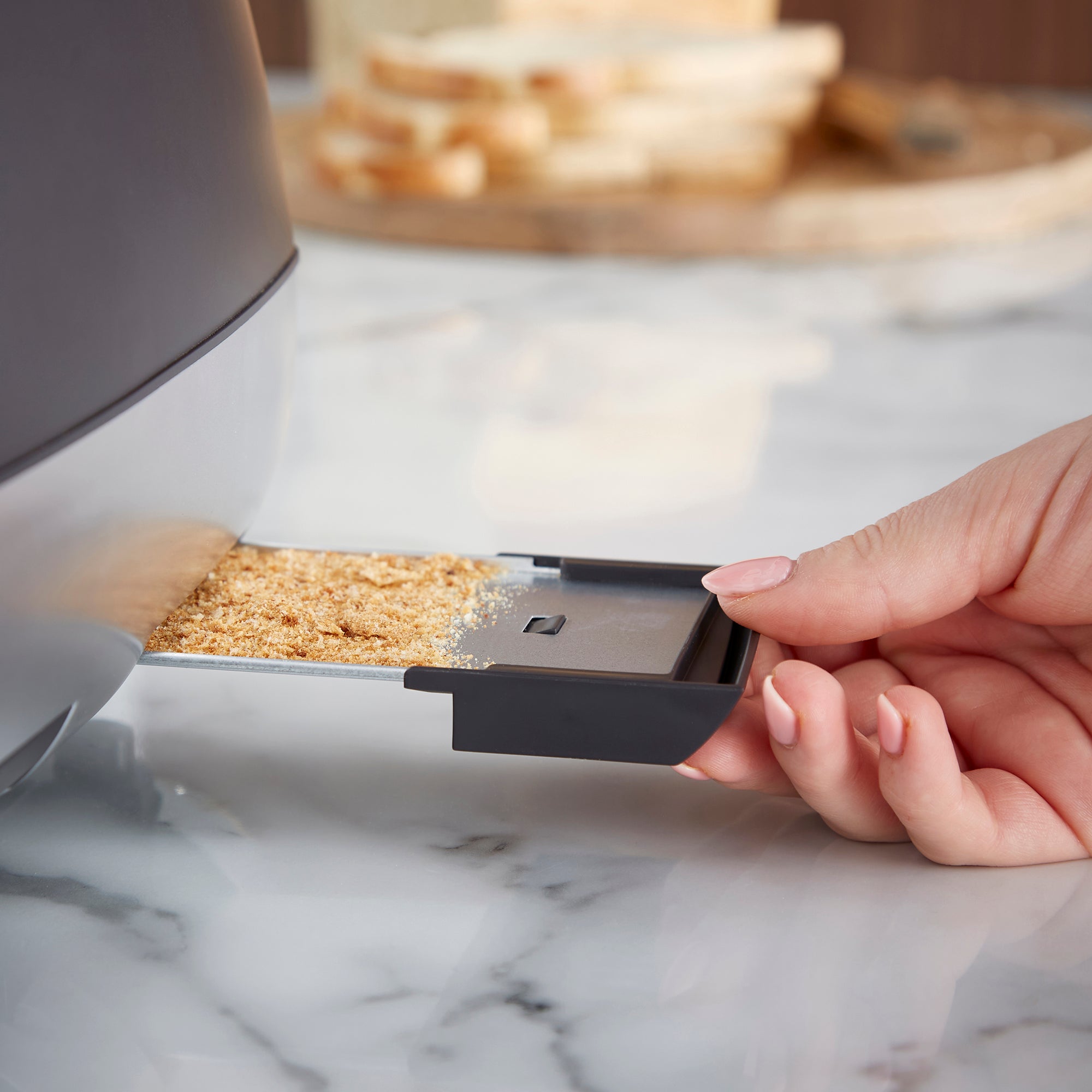 Cassini 4-Slice Black Toaster - Moonless Night