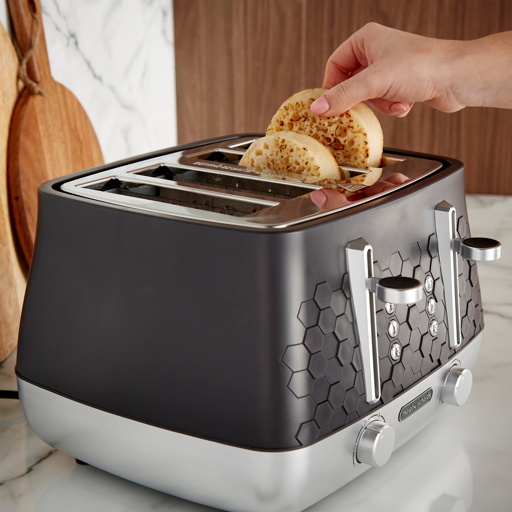 Cassini 4-Slice Black Toaster - Moonless Night