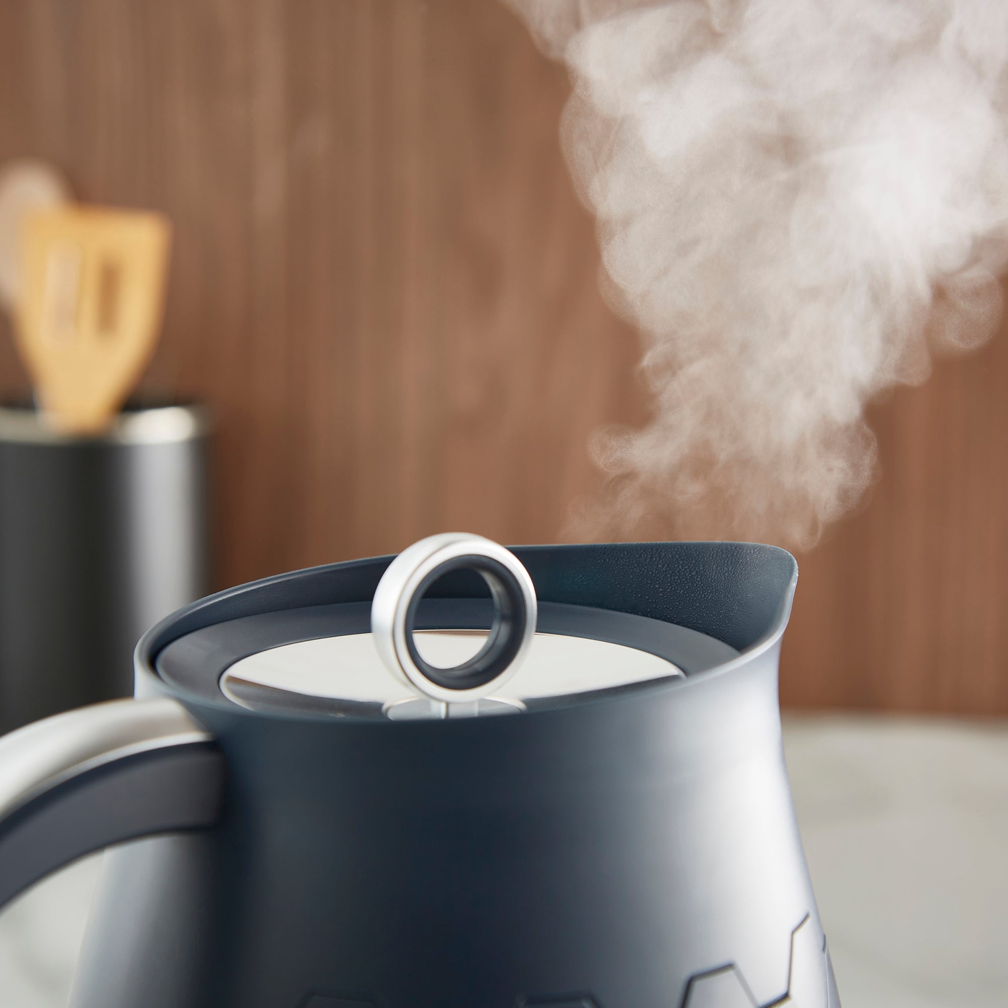 Cassini 1.7L Jug Navy Kettle - Outer Space