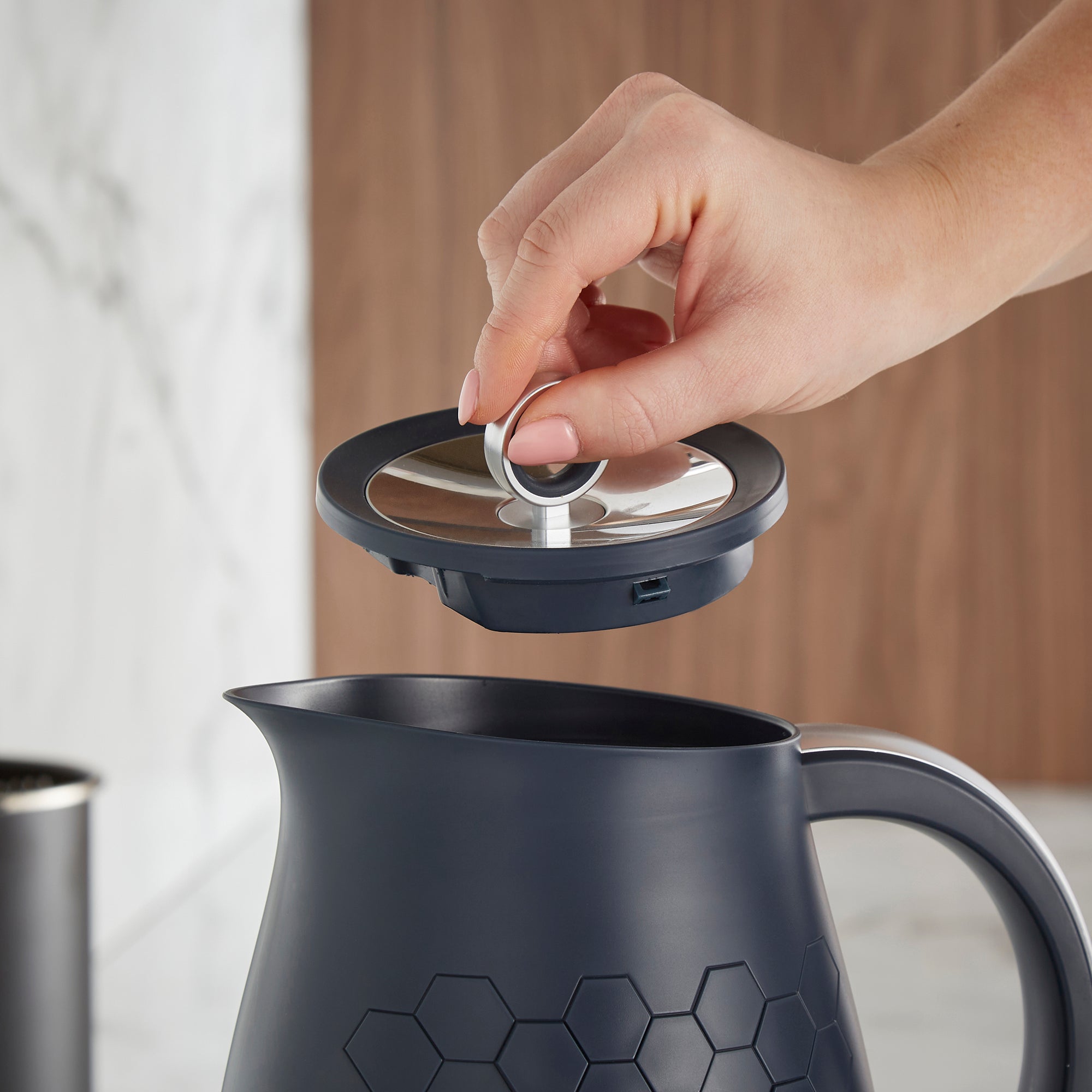 Cassini 1.7L Jug Navy Kettle - Outer Space