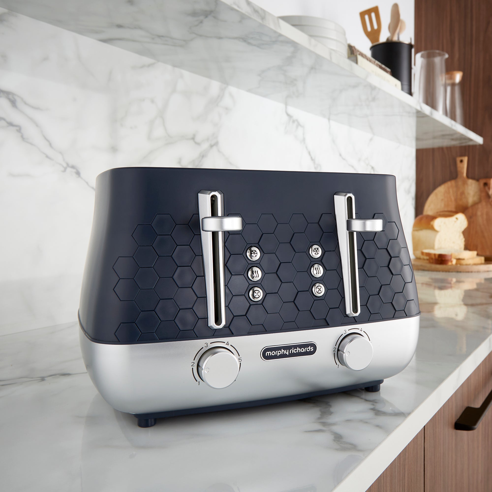 Cassini 4-Slice Navy Toaster - Outer Space