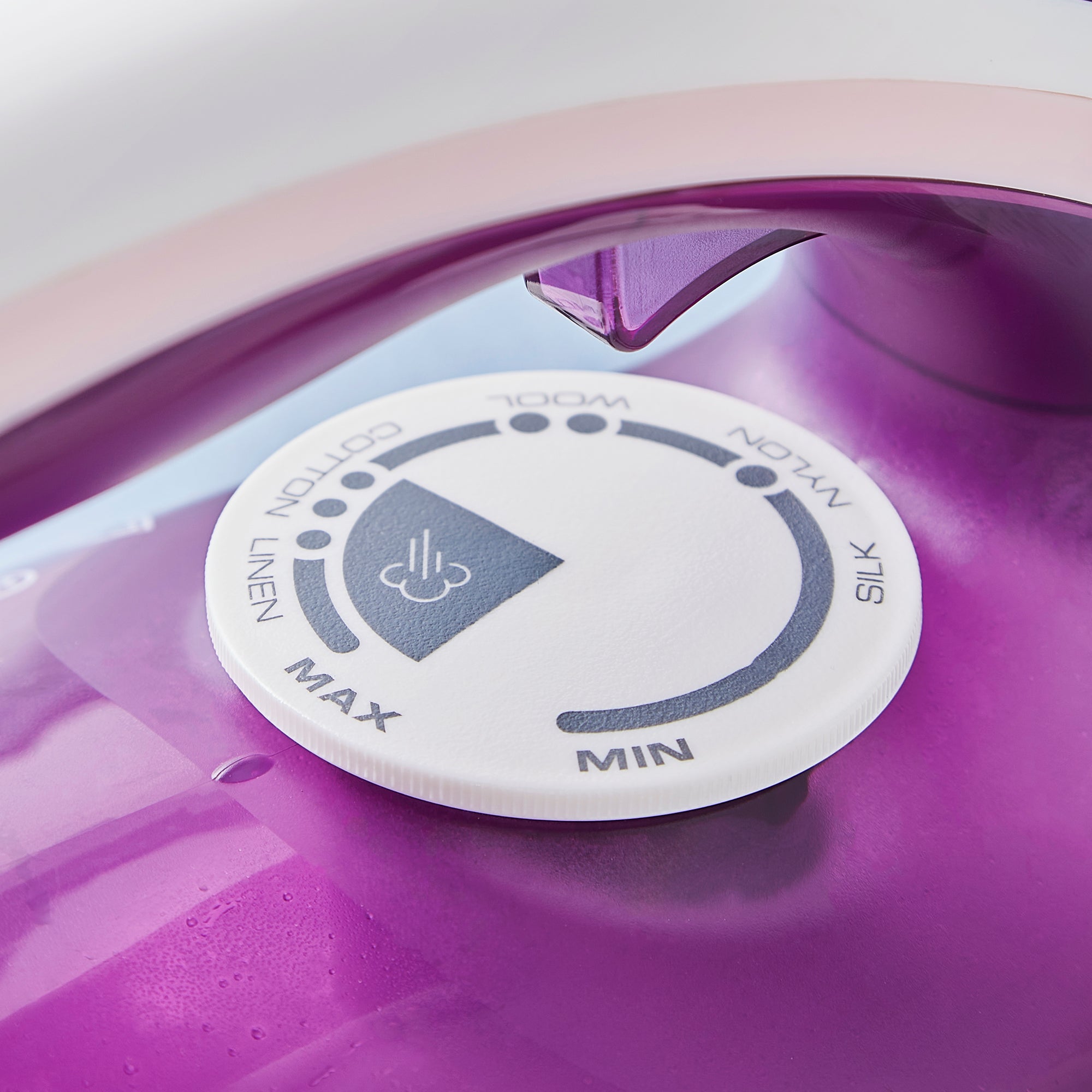 Steam Flow 2400W Turbo Steam Iron