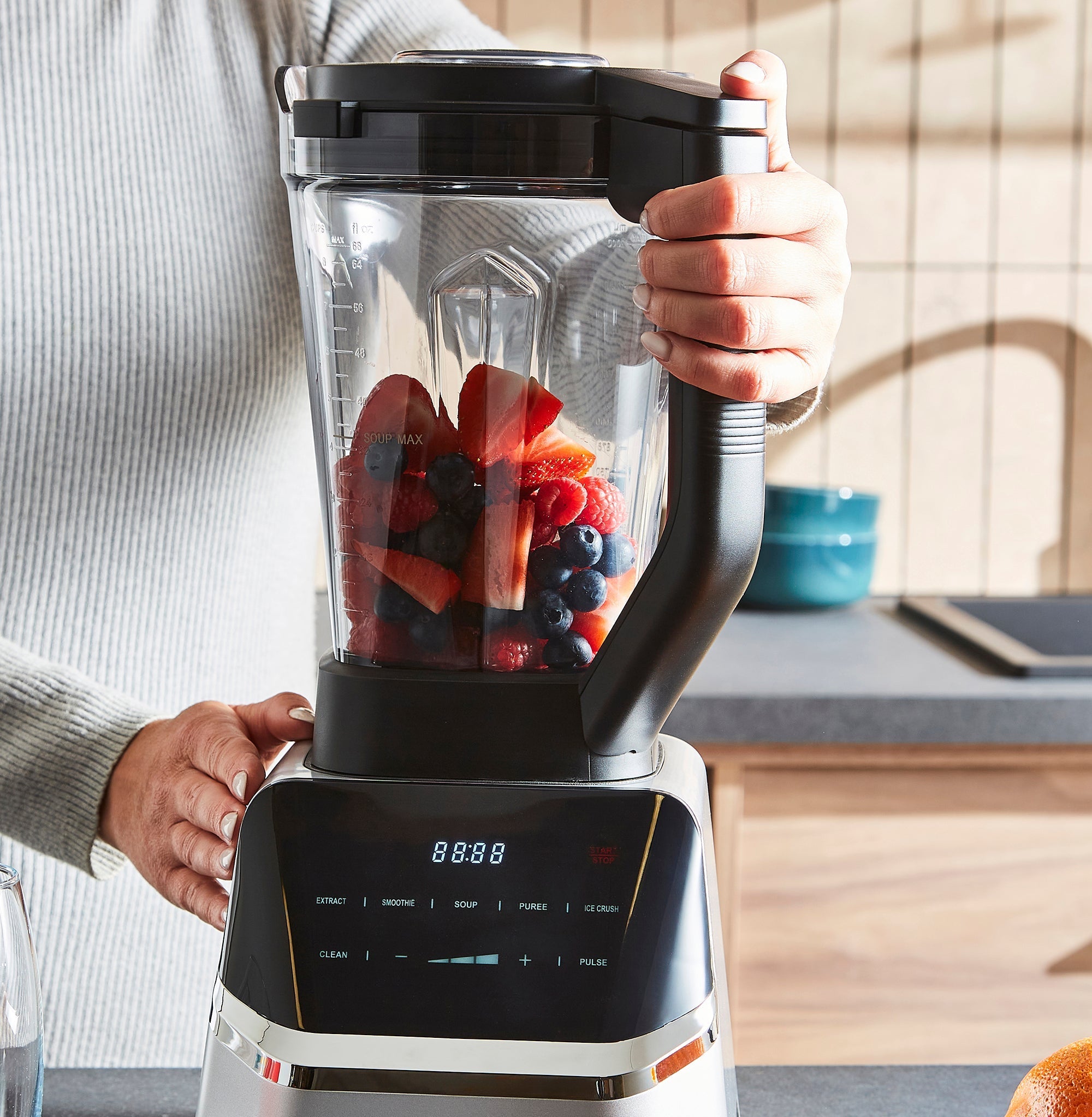 2L Jug Blender & Soup Maker