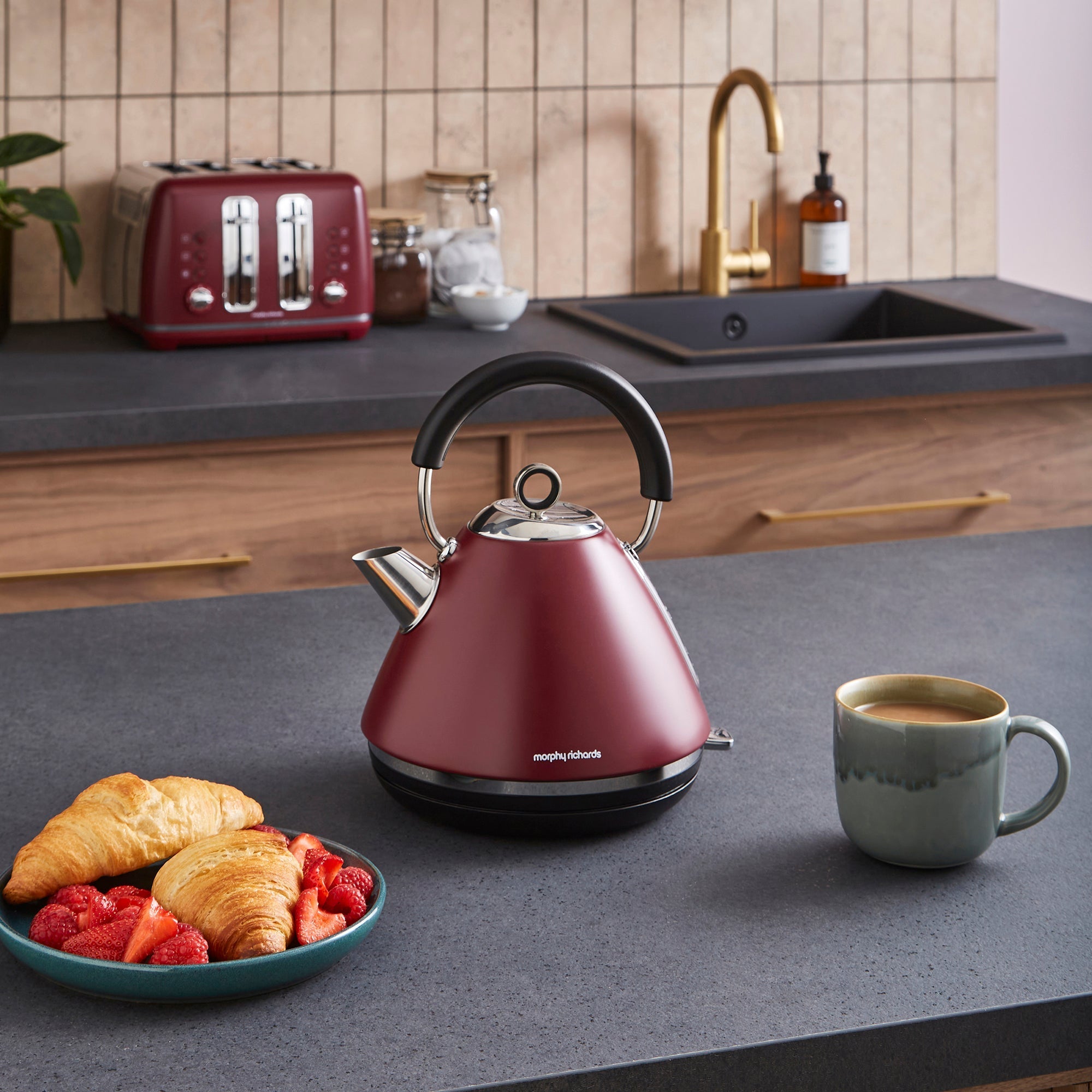 Limited Edition Accents Rhubarb Kettle & Toaster Set
