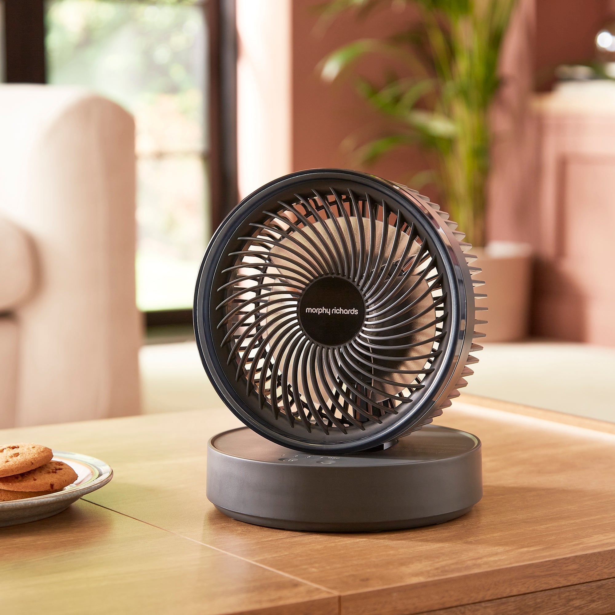 Air Flex 6” Portable Oscillating Rechargeable USB Fan