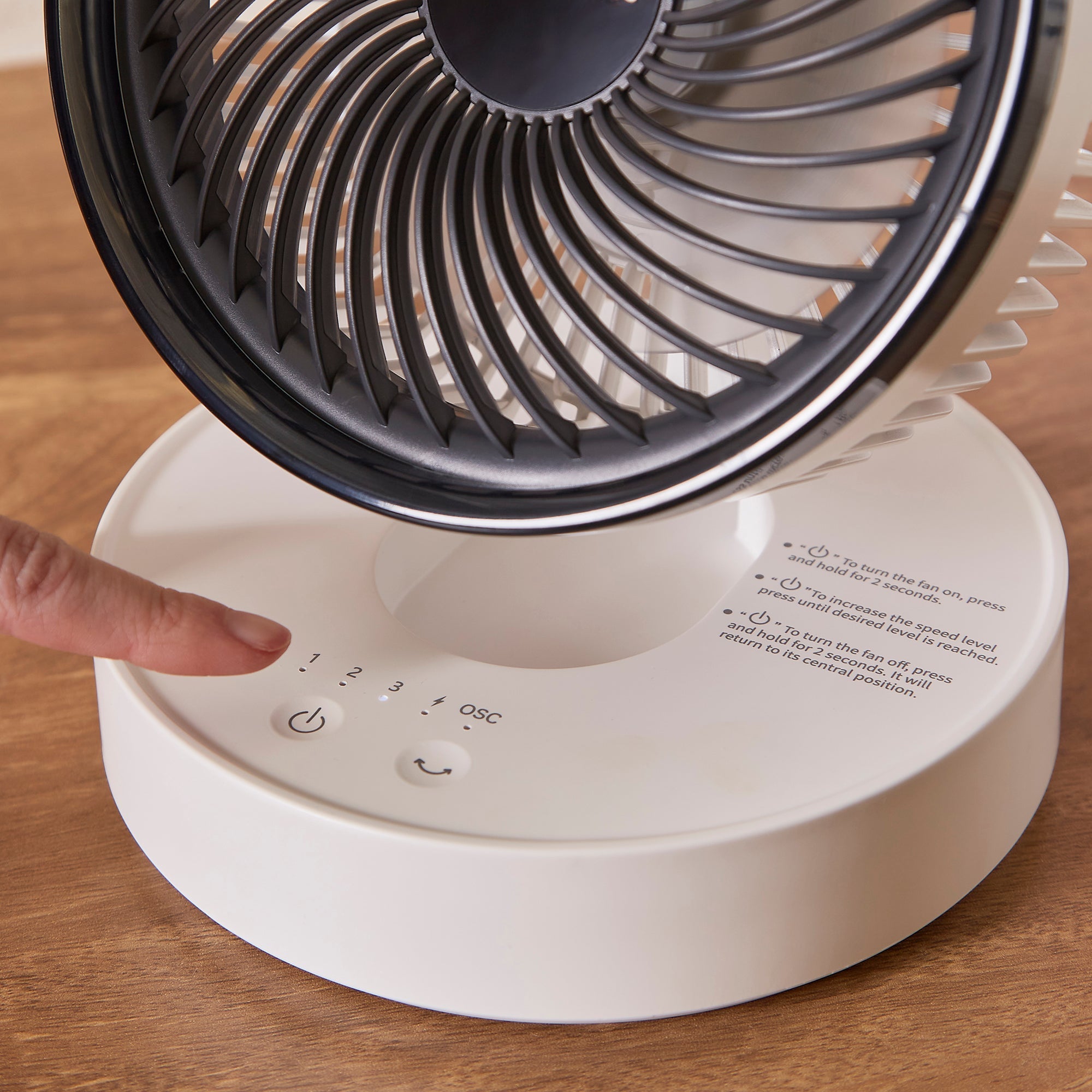 Air Flex 6” Portable Oscillating Rechargeable USB Fan