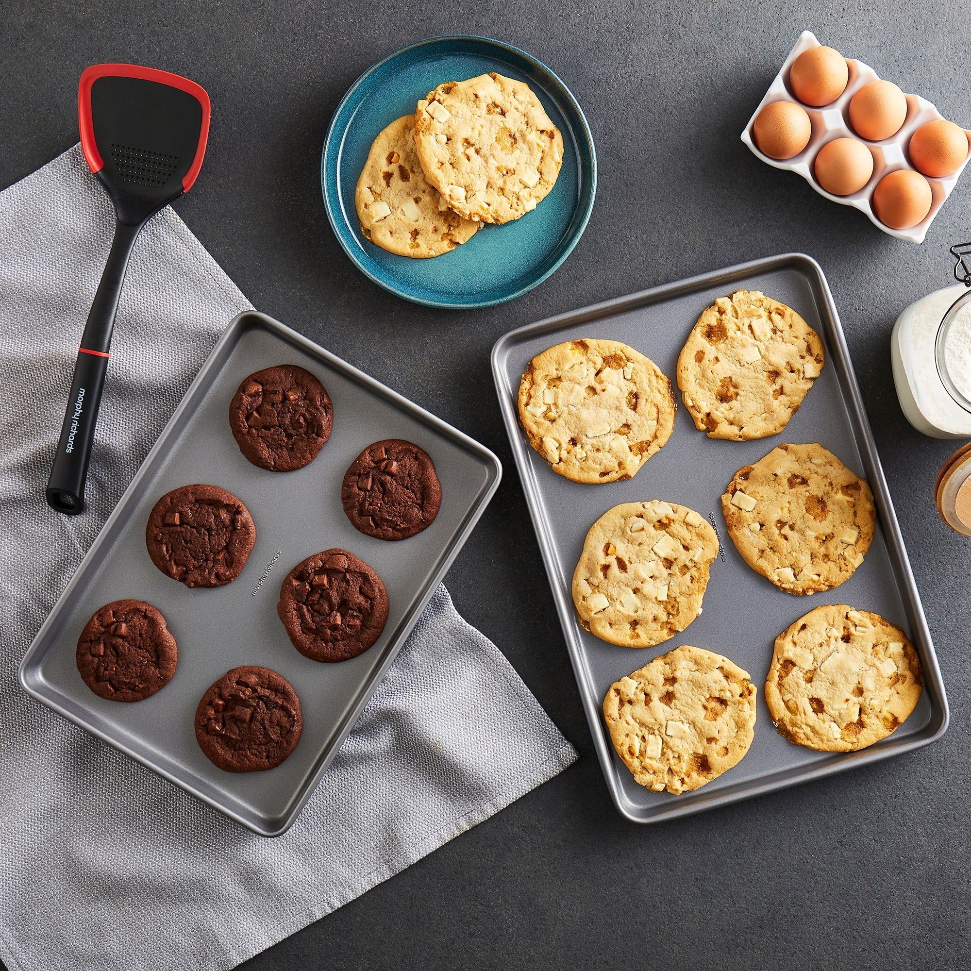 13"x9" Oven Tray Set and Slotted and Solid Turner Set