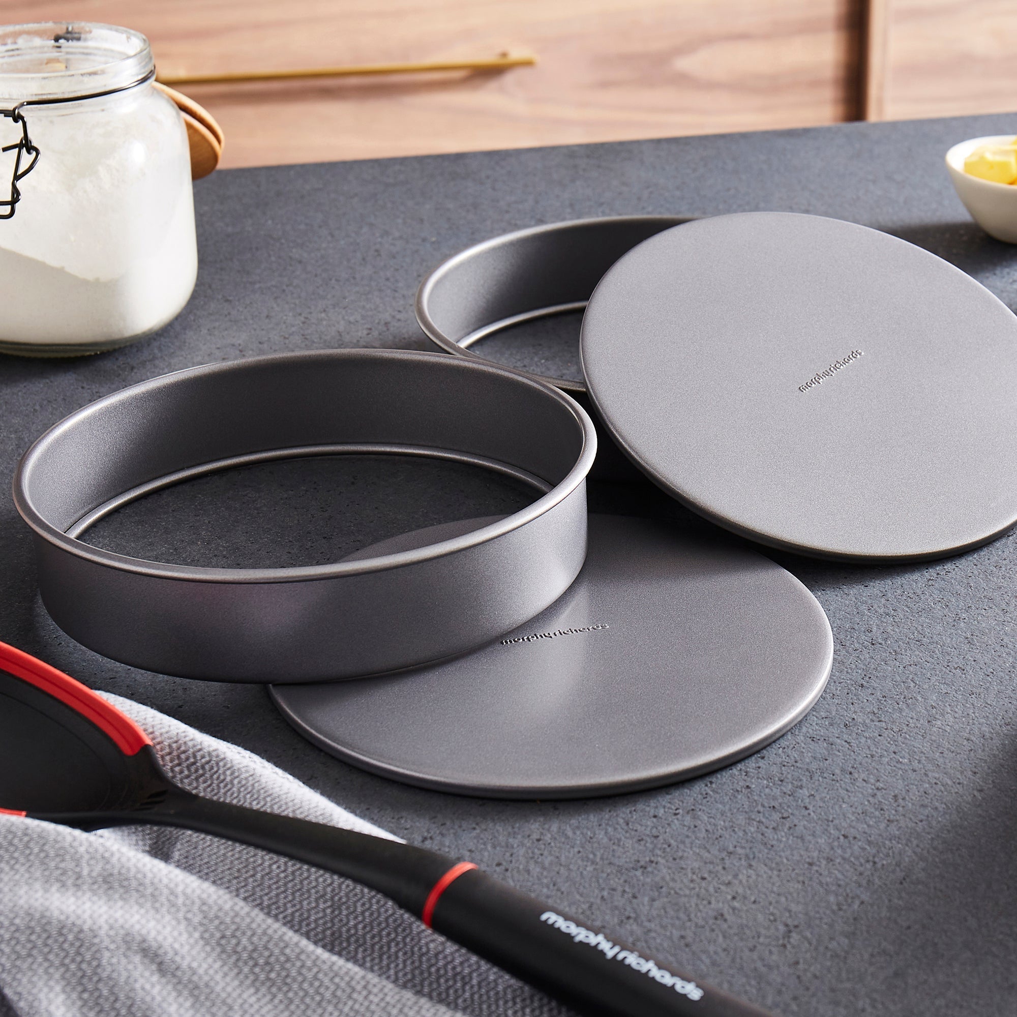 Loose Base Shallow Cake Tin Set