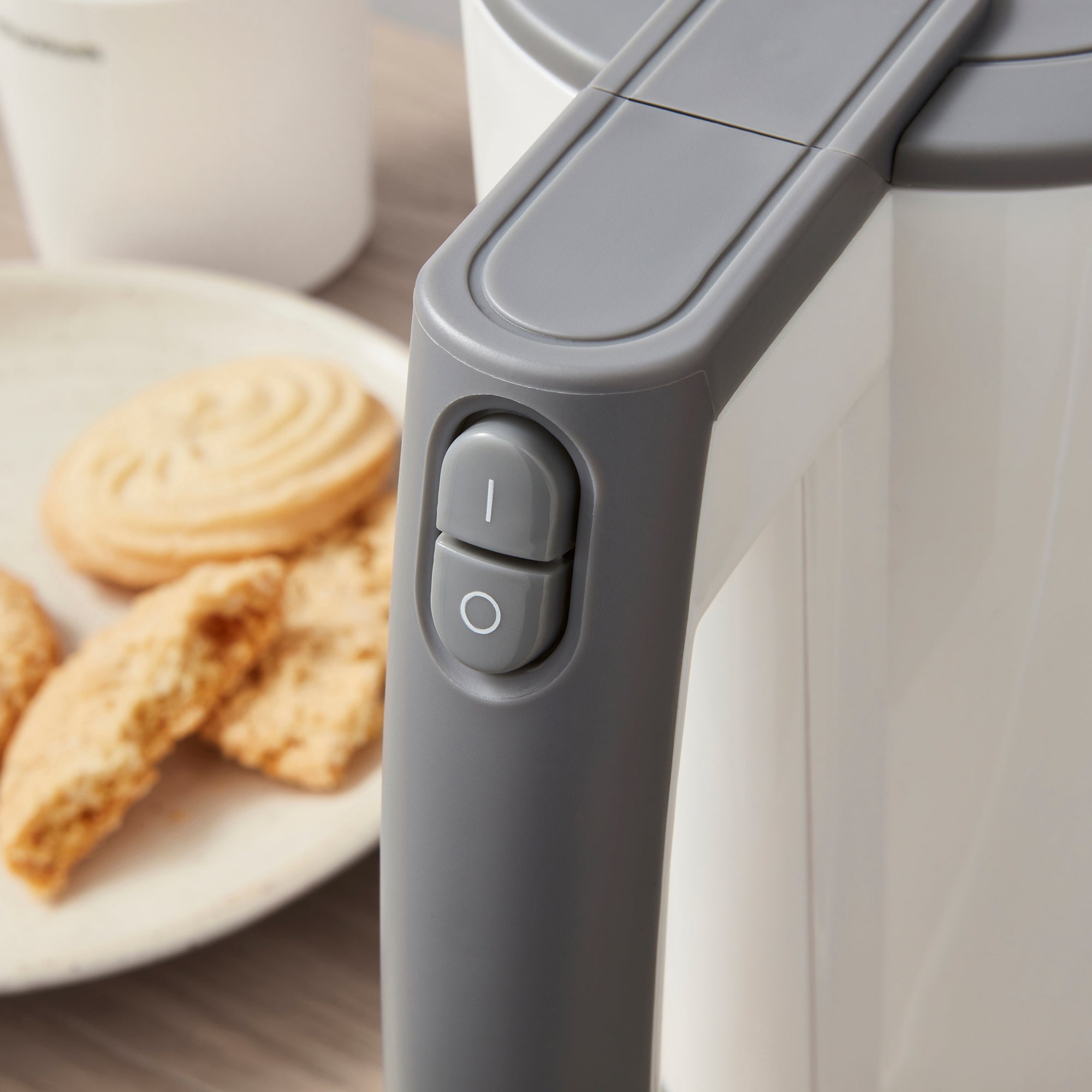 Travel Iron and Travel Kettle Set