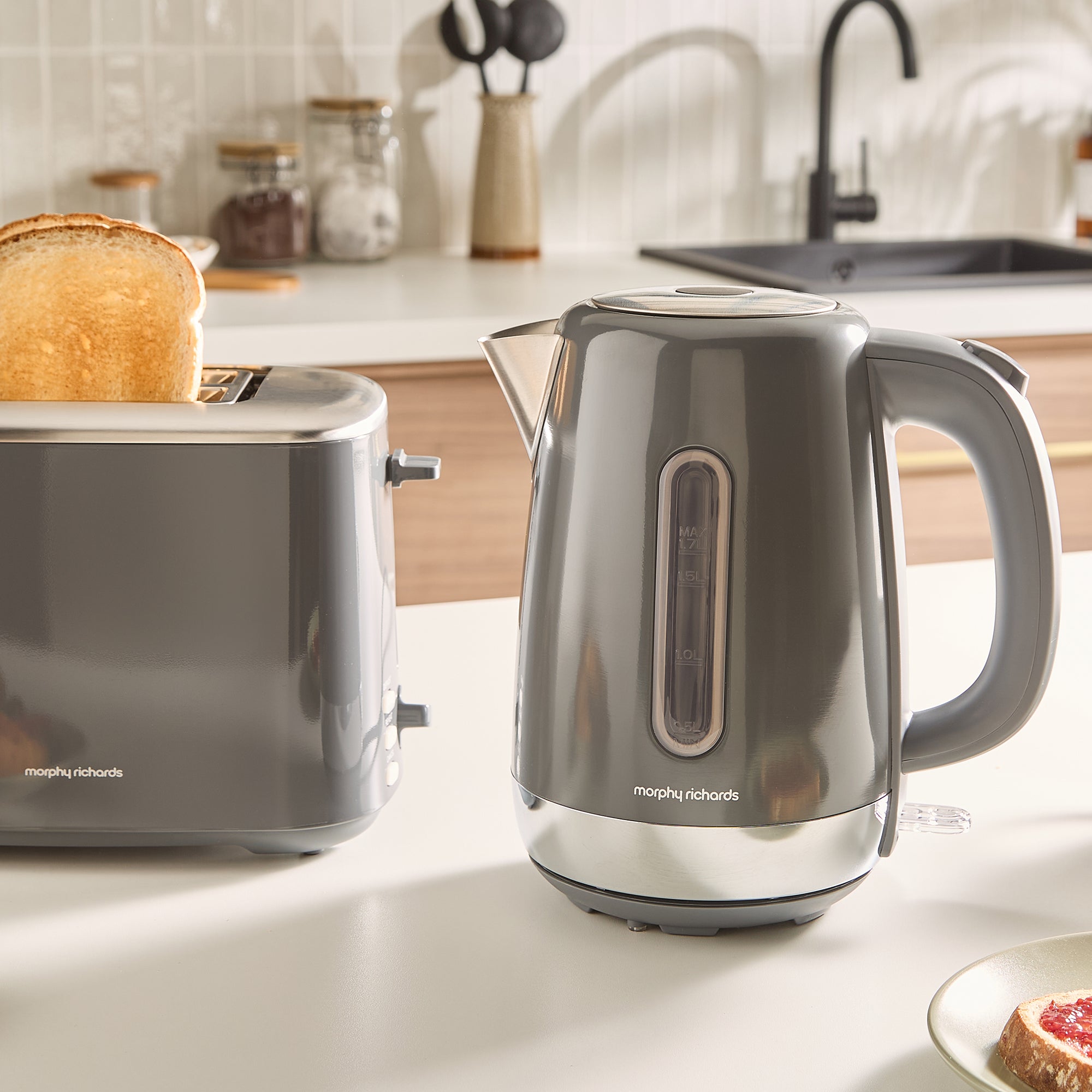 Equip Grey Kettle and Toaster Set