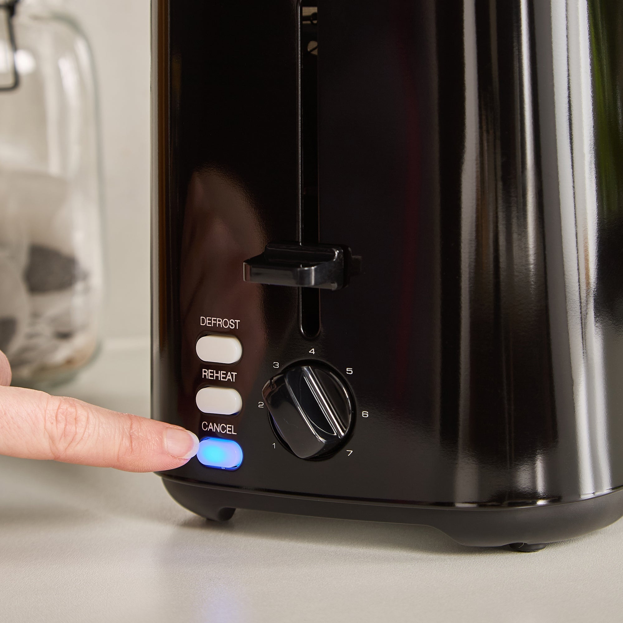 Equip Black Kettle and Toaster Set