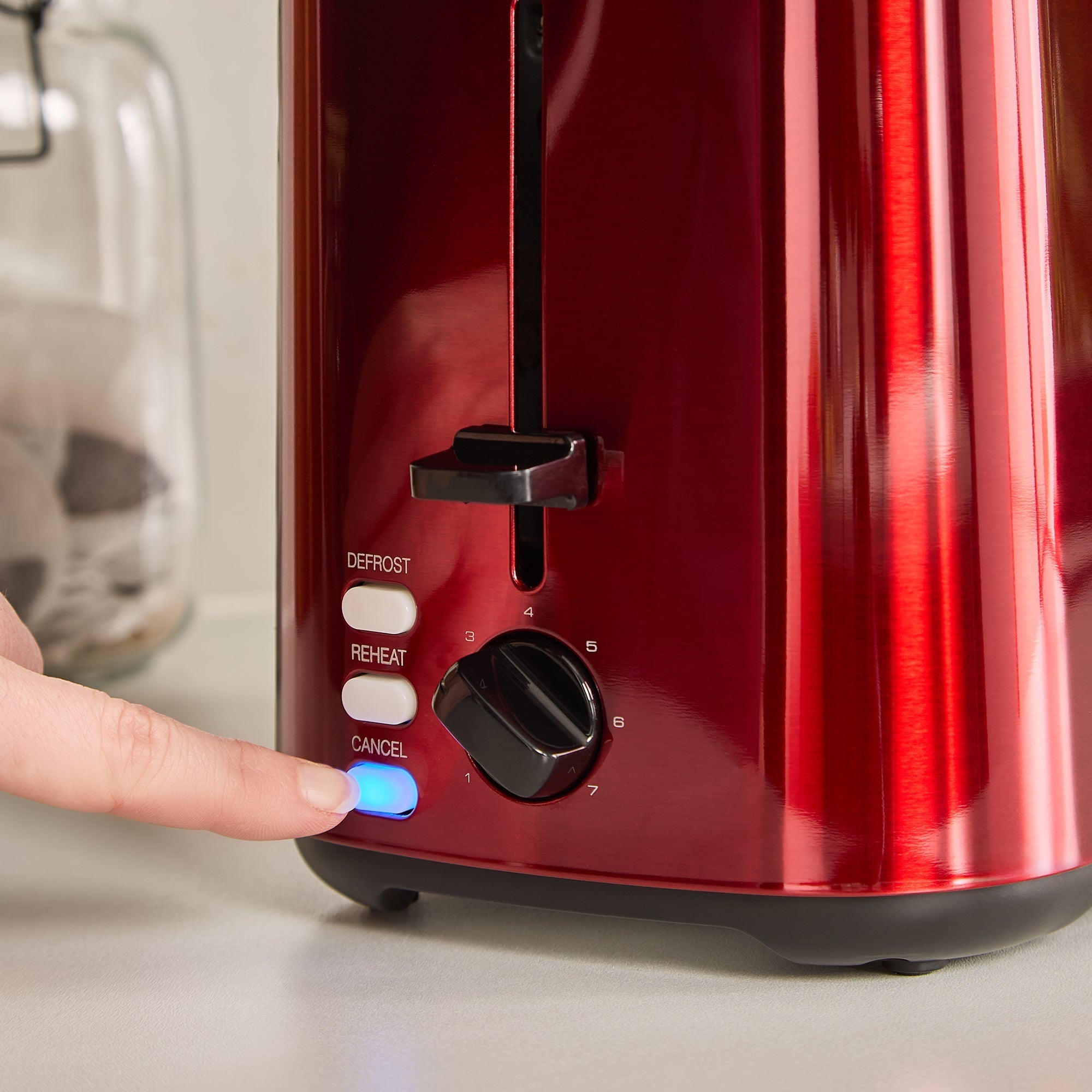 Equip Morphy Metalic Red Kettle and Toaster Set