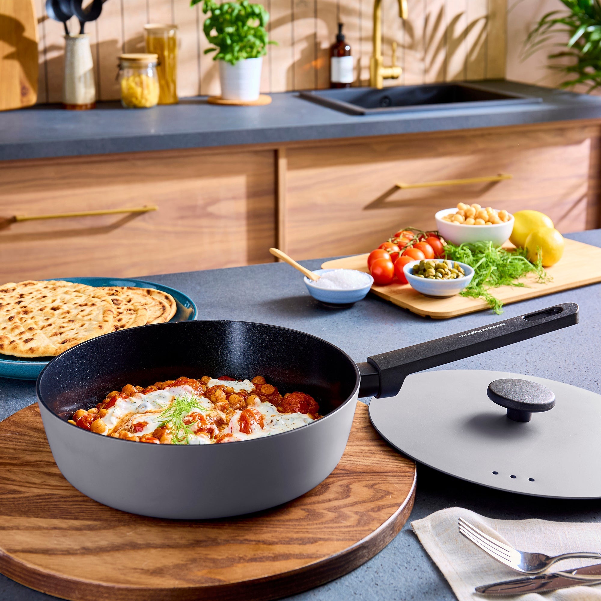 20cm Cast Aluminium Casserole Dish Grey & 24cm Forged Aluminium Saute Pan Set - Grey