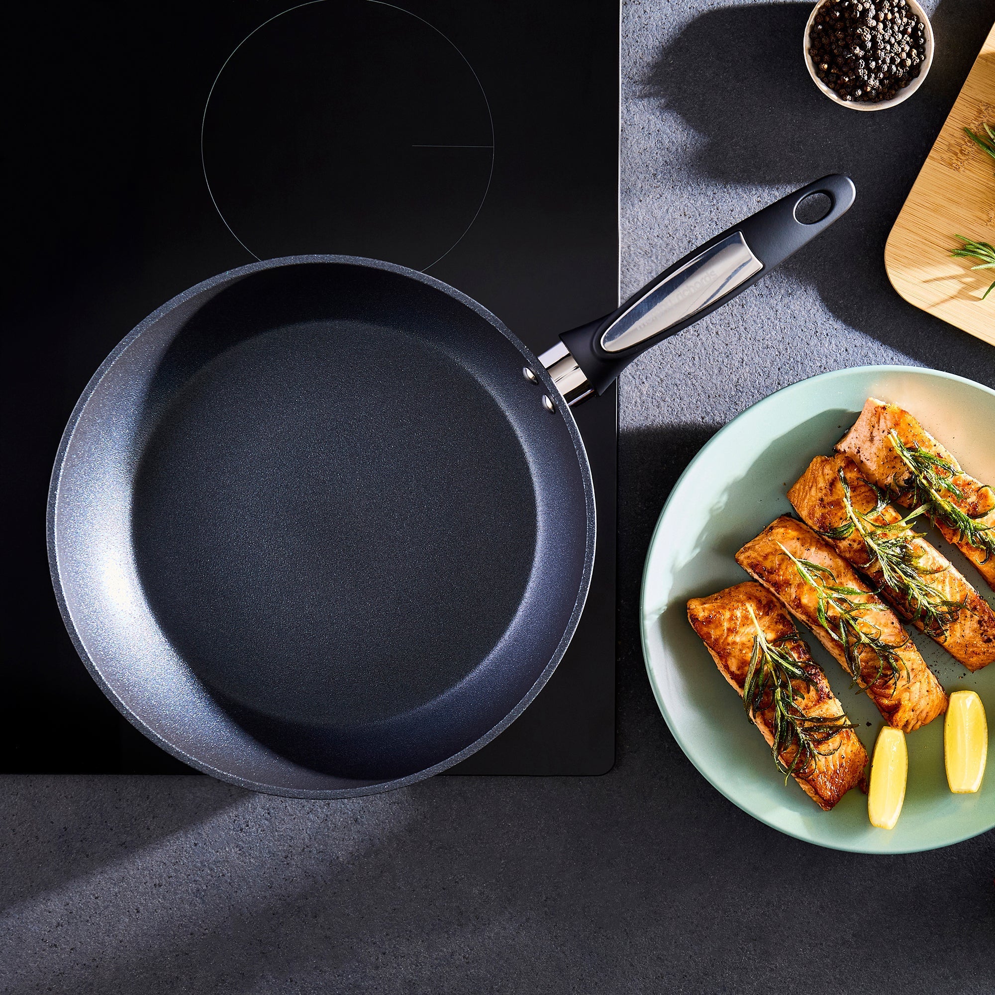 28cm Forged Aluminium Ceramic Frying Pan