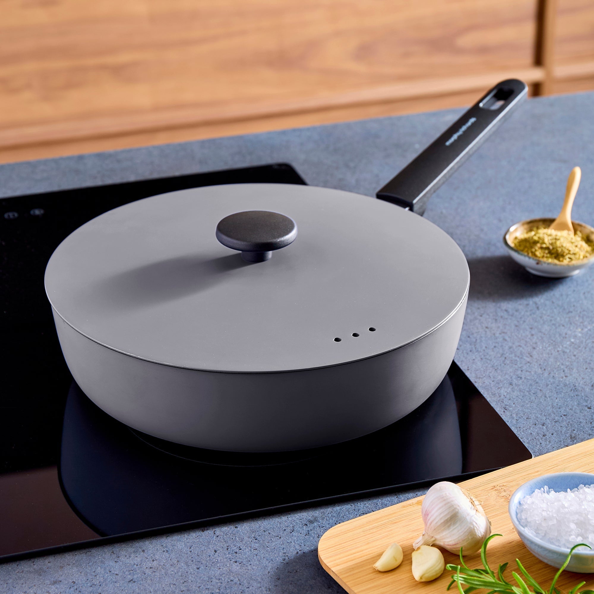 28cm Forged Aluminium Saute Pan - Grey