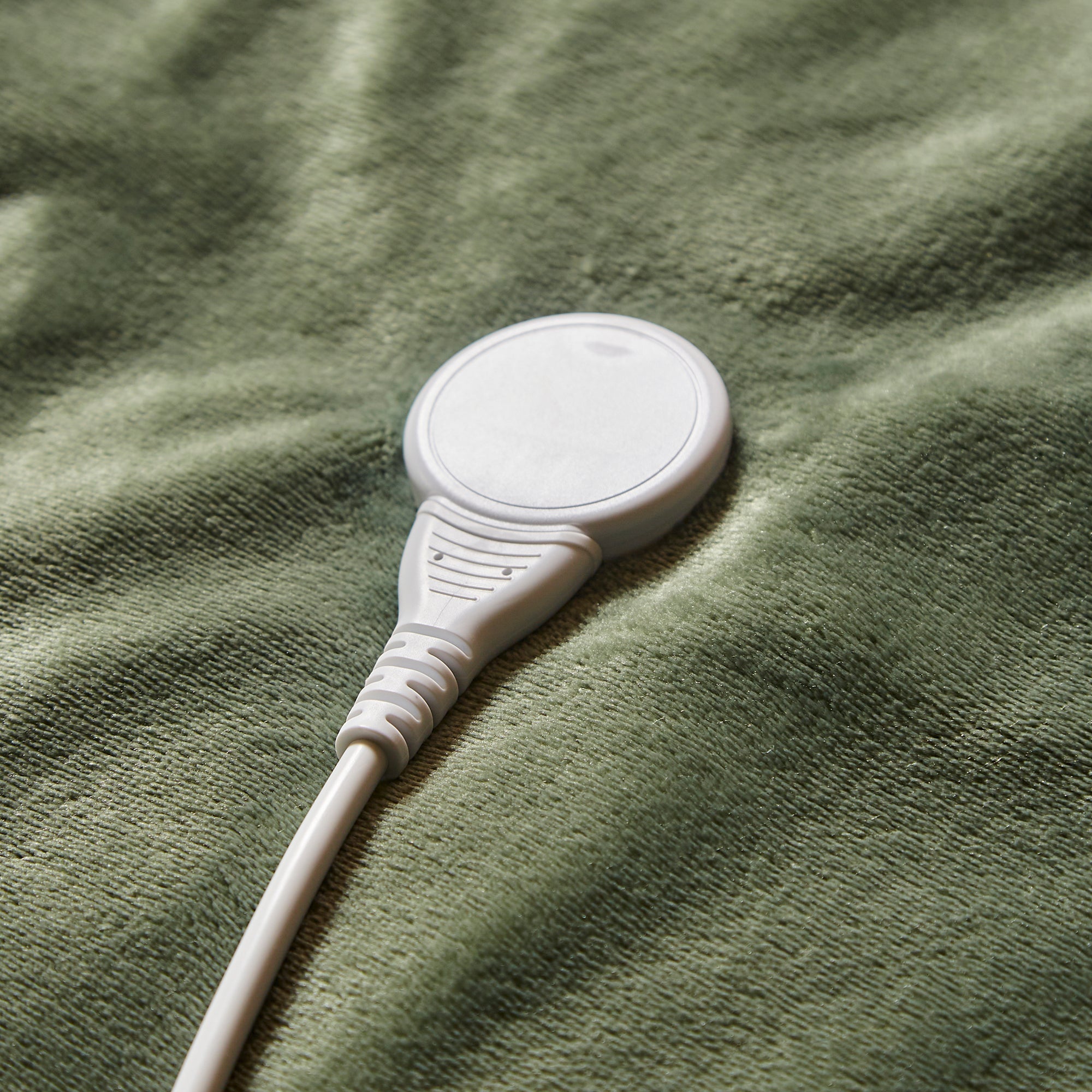 EverCosy Large Fleece Electric Heated Throw - Green