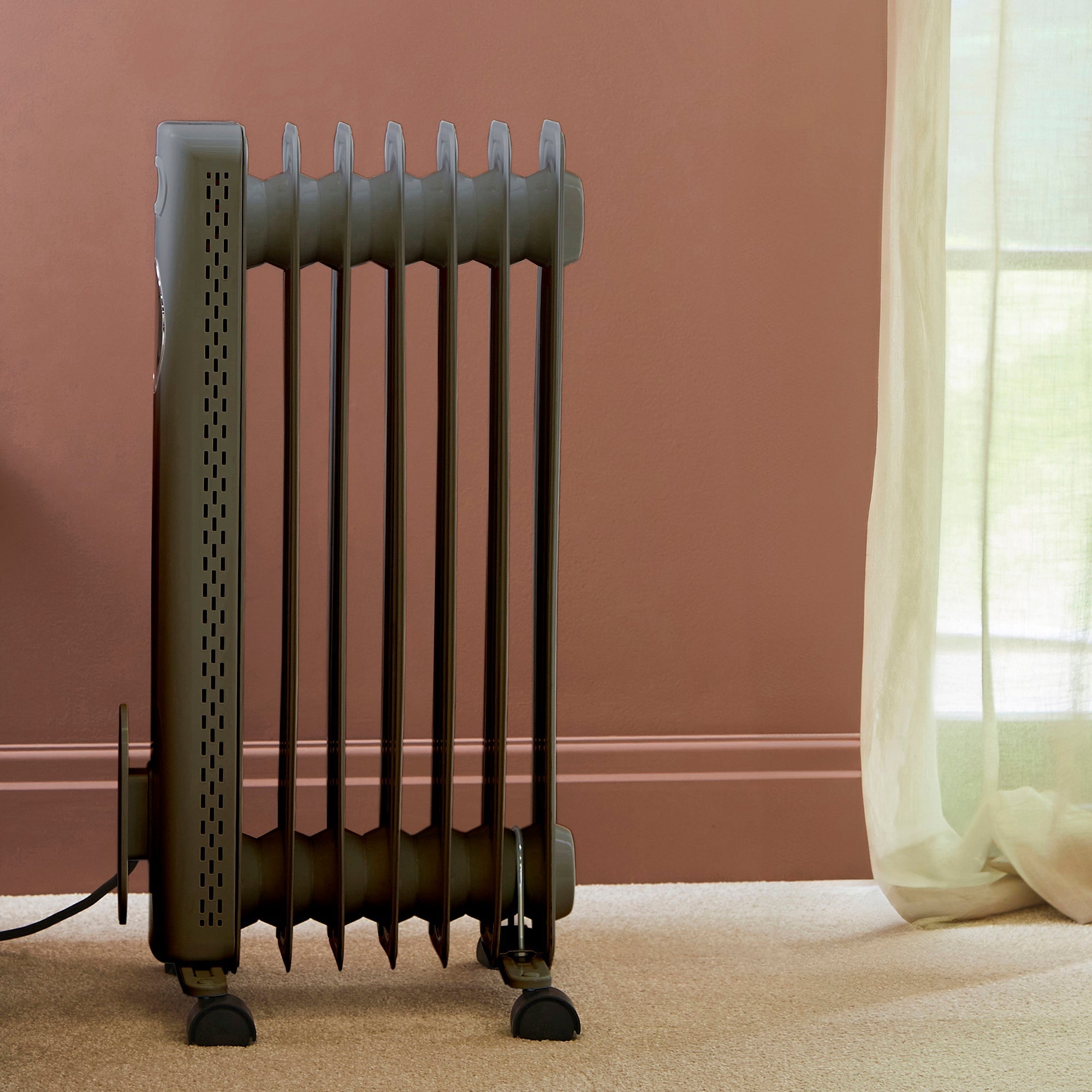 HeatFlux 1.5kw Digital Oil Filled Radiator with Remote Control - Grey