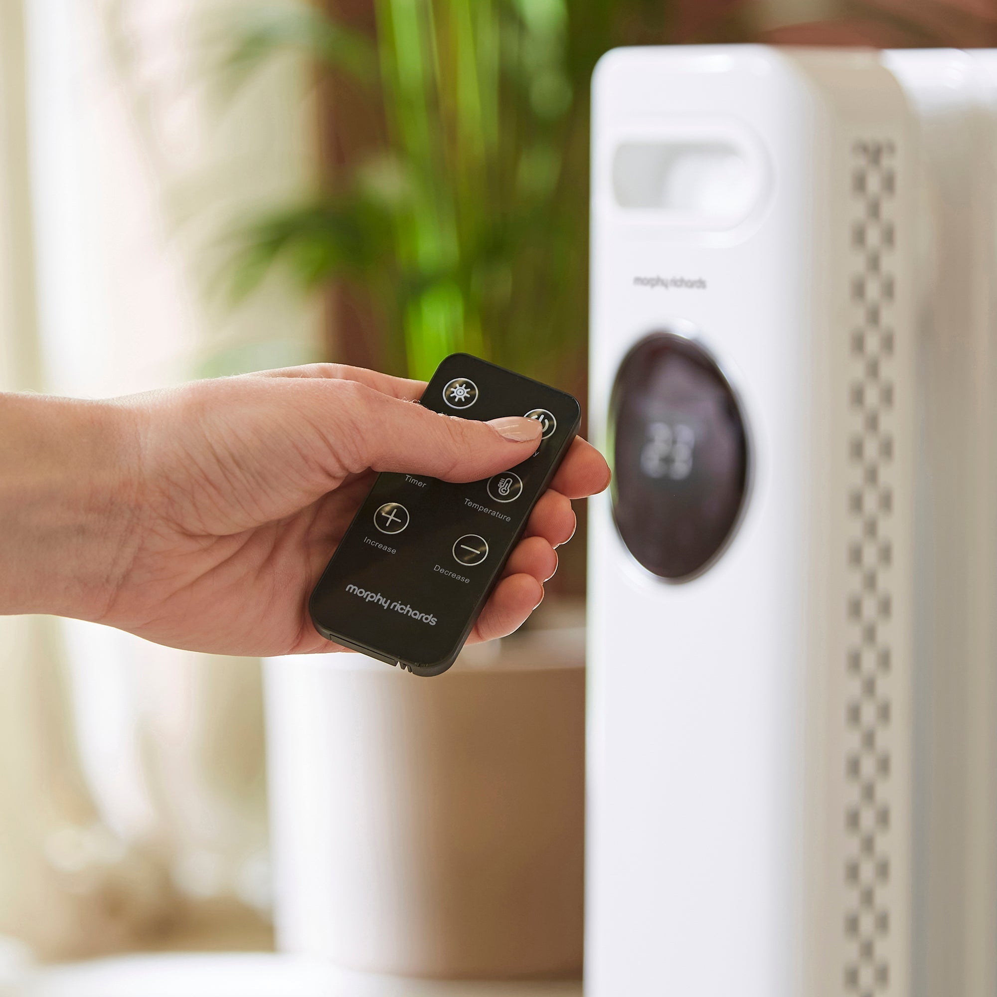 HeatFlux 2.5kw Digital Oil Filled Radiator with Remote Control - White