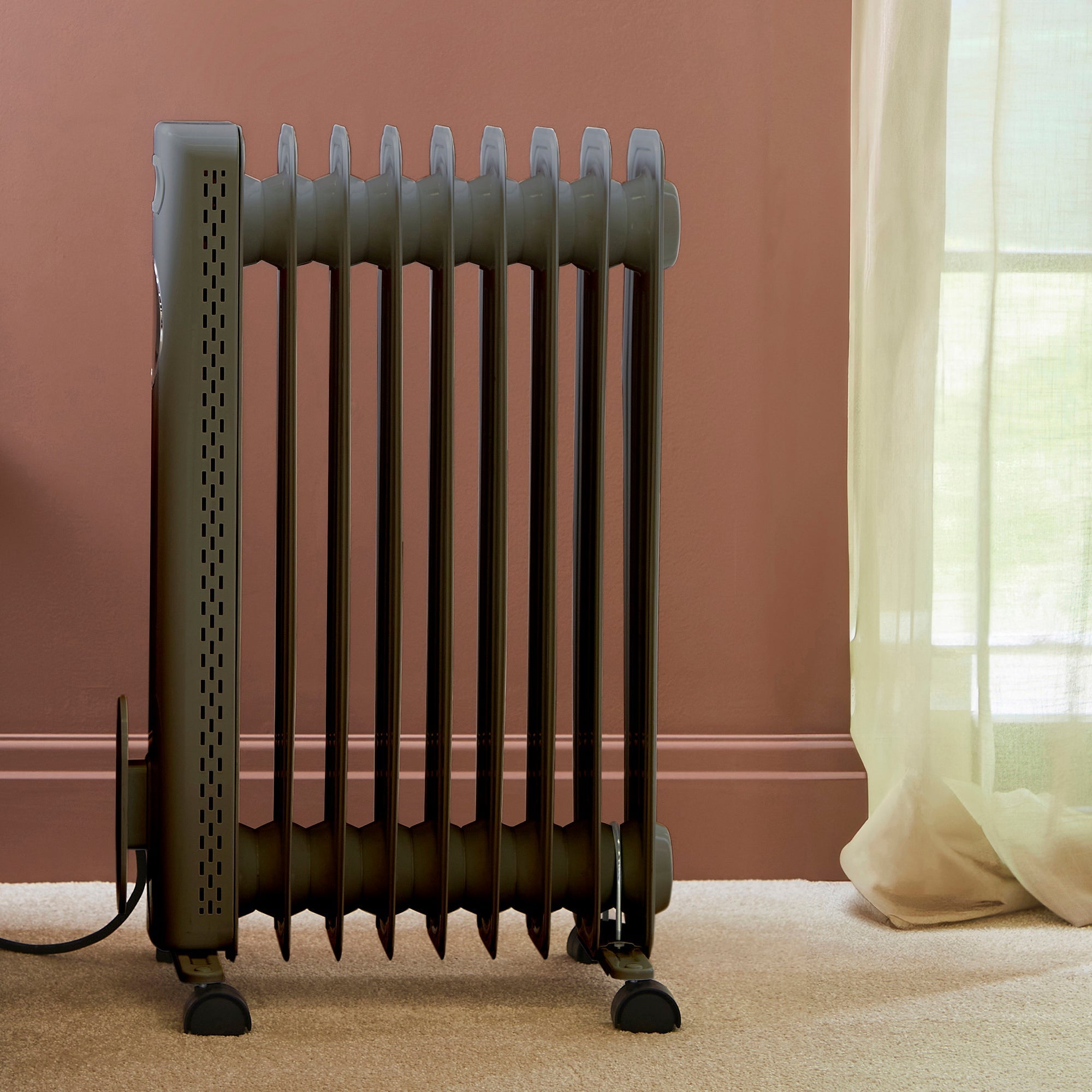HeatFlux 2kw Digital Oil Filled Radiator with Remote Control - Grey