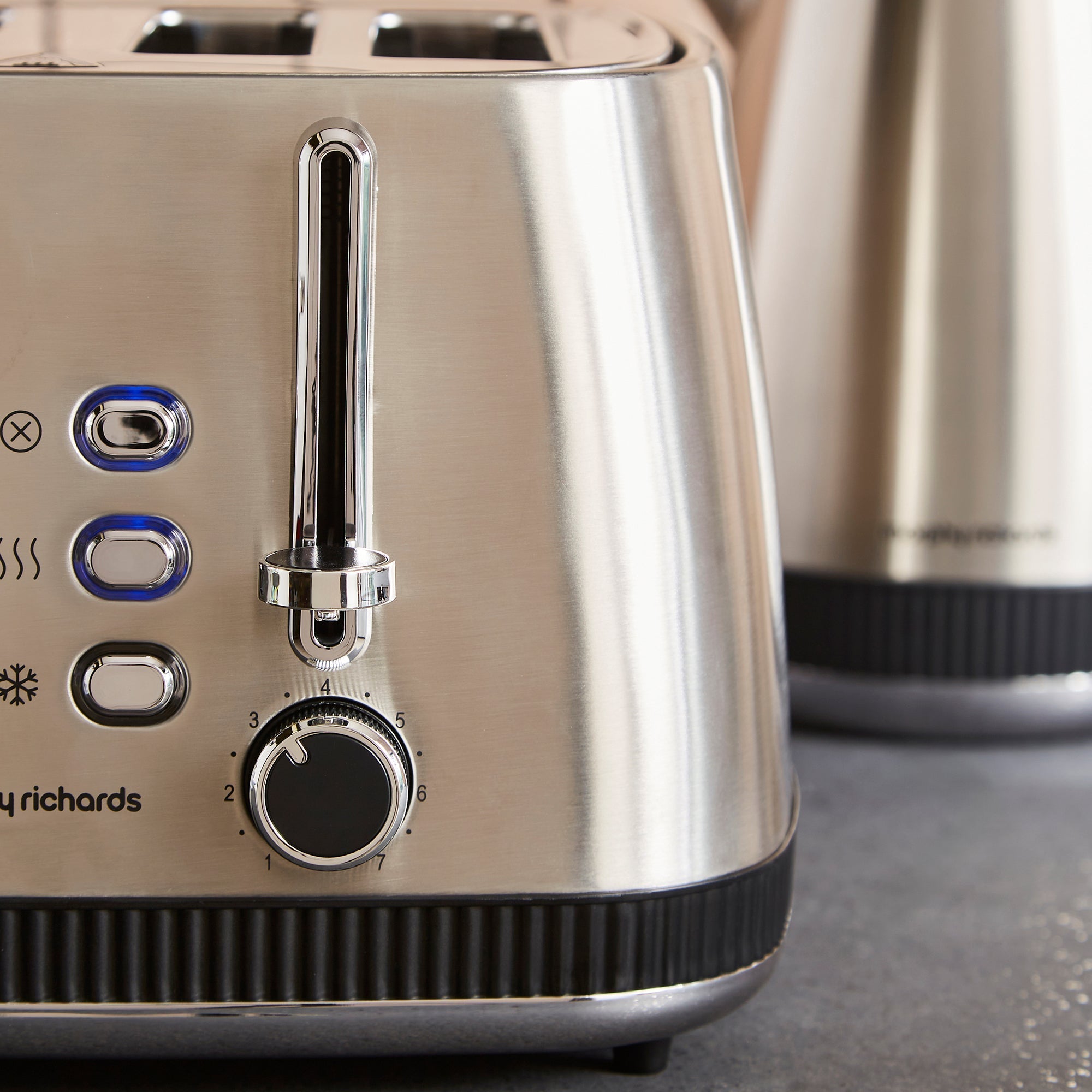 Mexborough 4 Slice Toaster - Black