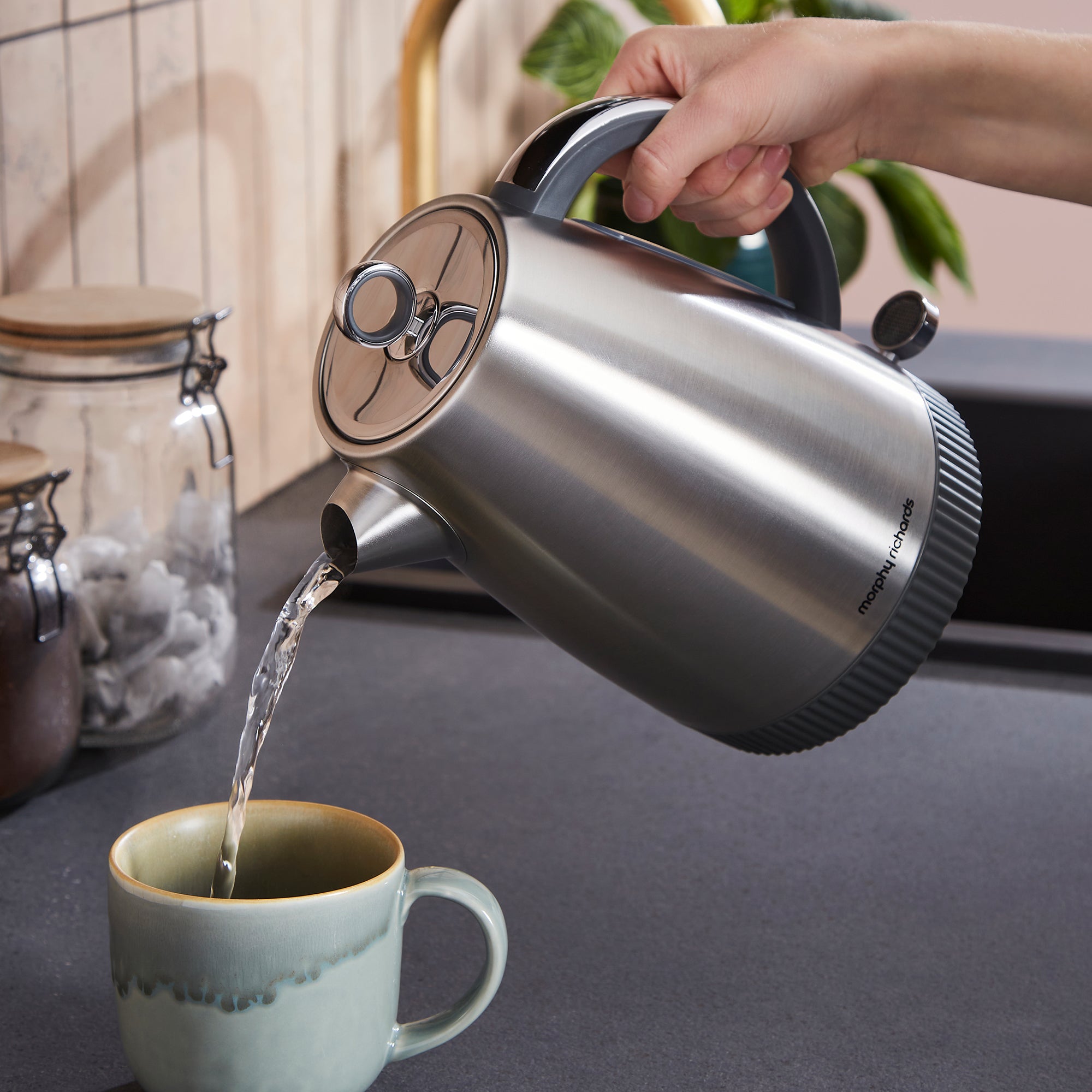 Mexborough 1.7L Jug Kettle - Grey