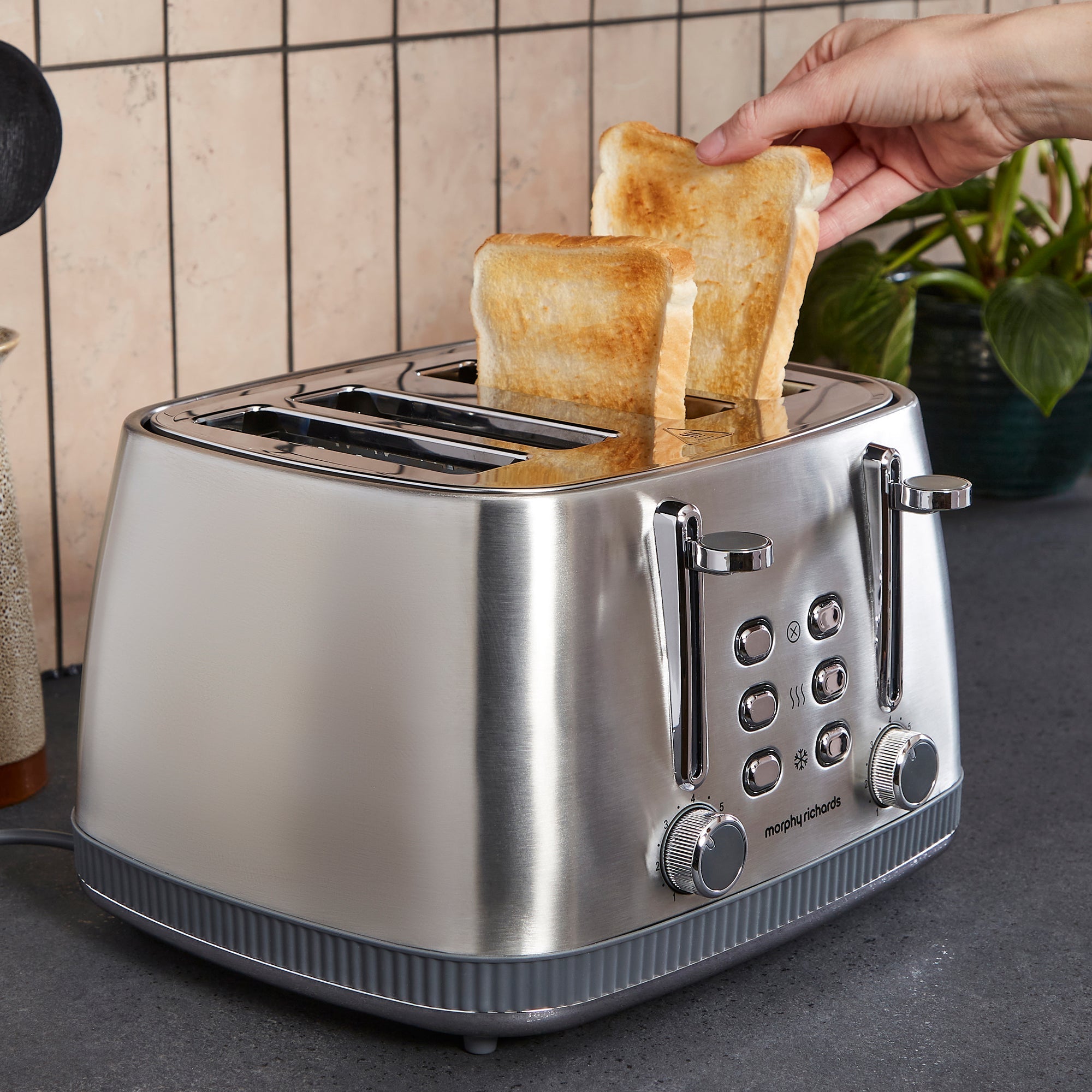Mexborough 4 Slice Toaster - Grey