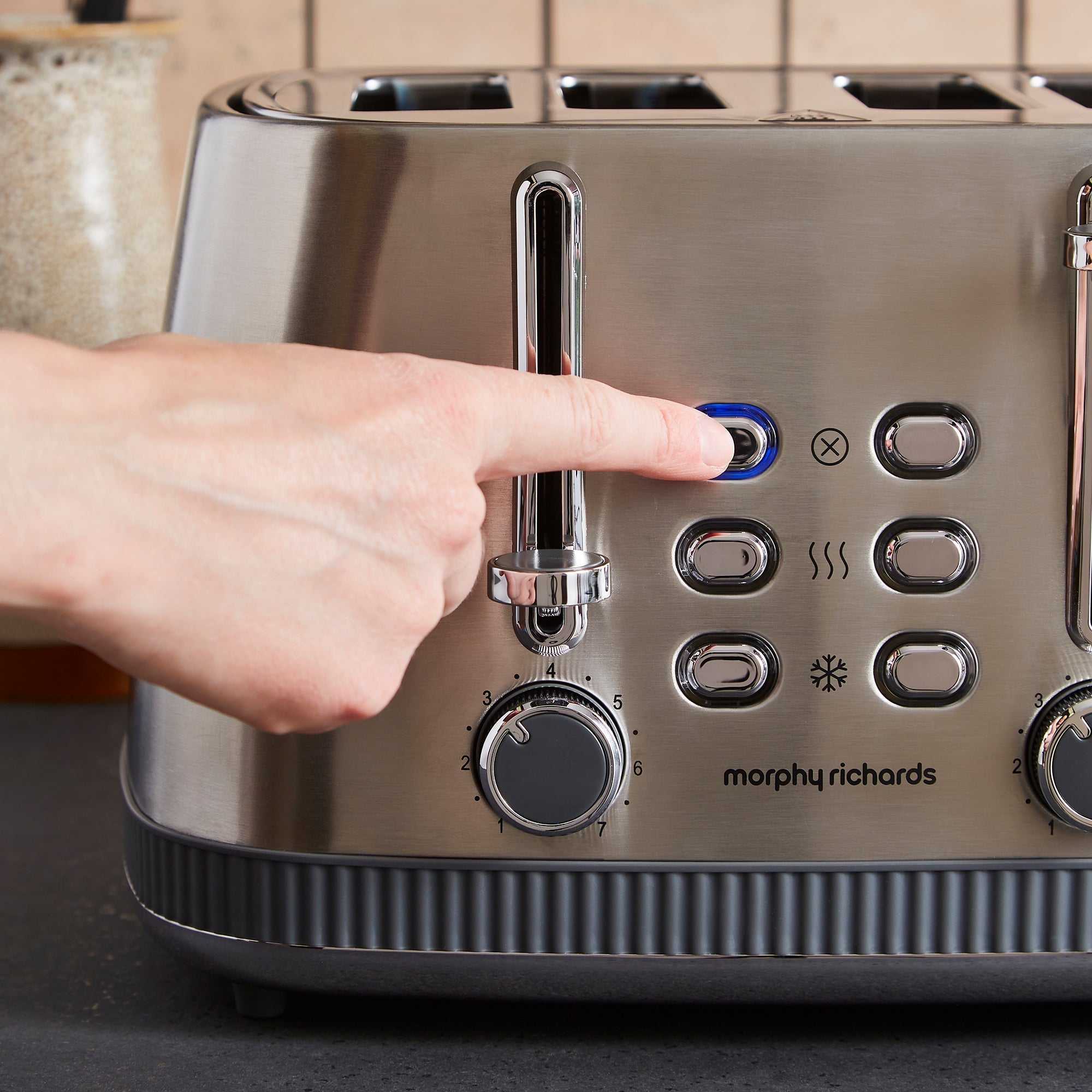 Mexborough 4 Slice Toaster - Grey