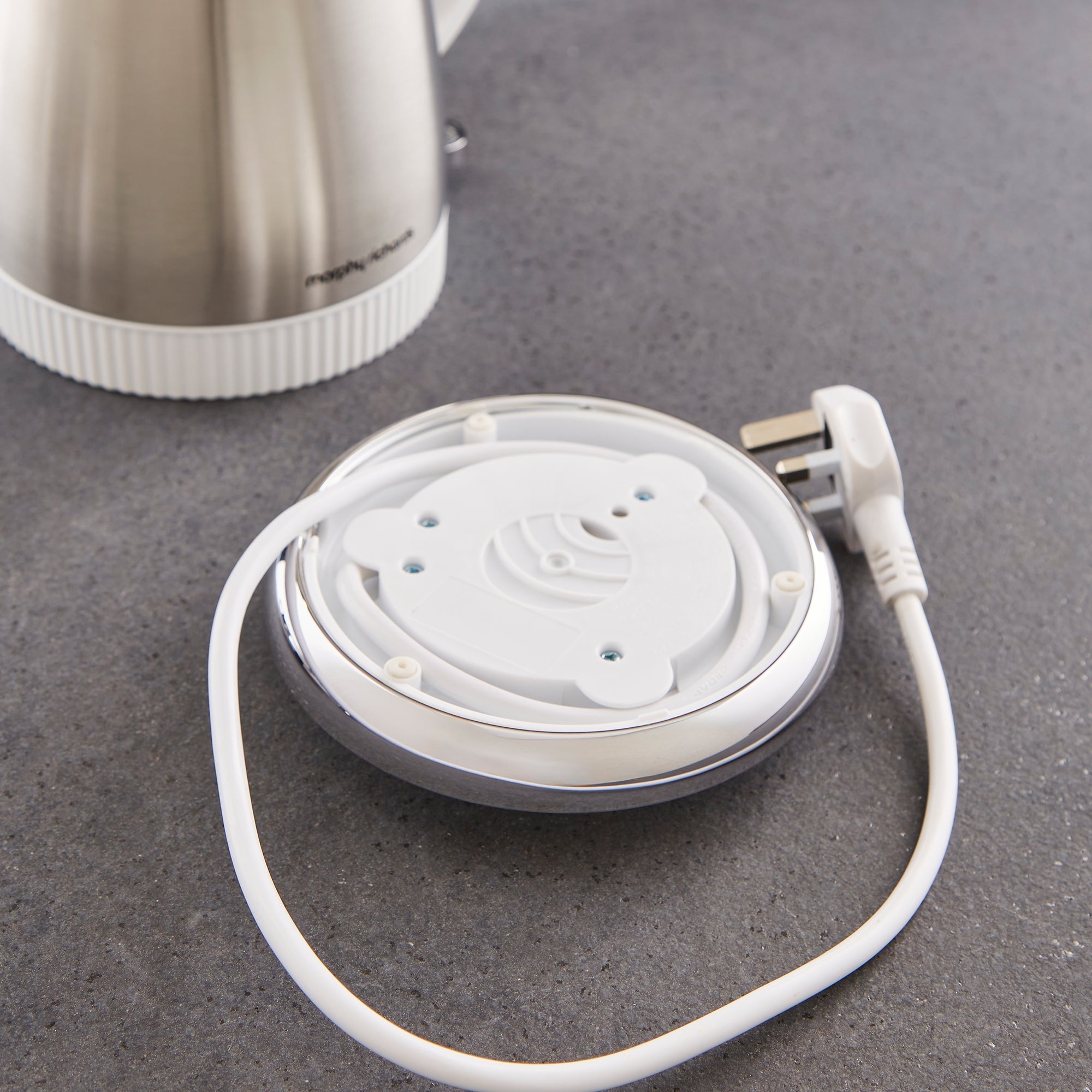 Mexborough 1.7L Jug Kettle - White