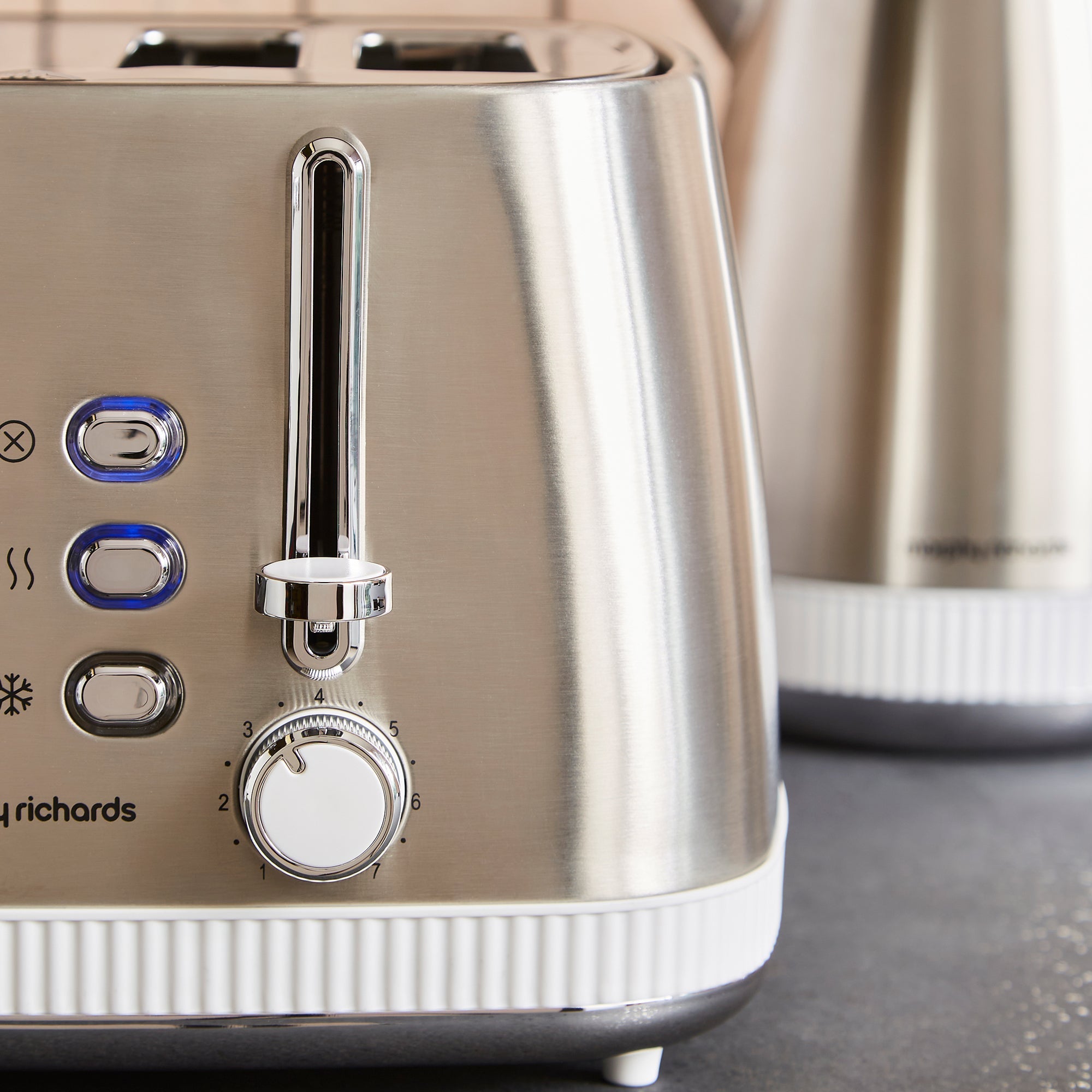 Mexborough 4 Slice Toaster - White