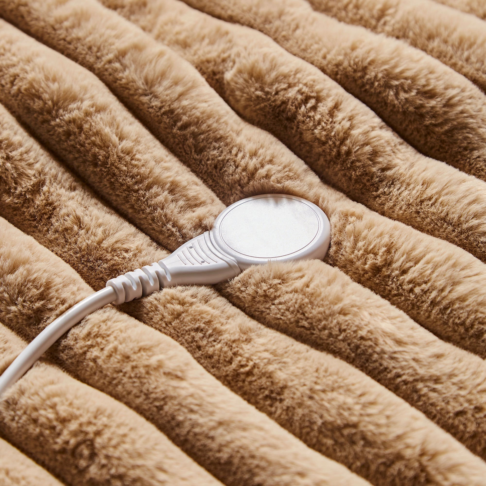 EverCosy Small Luxury Striped Fleece Electric Heated Throw - Mocha