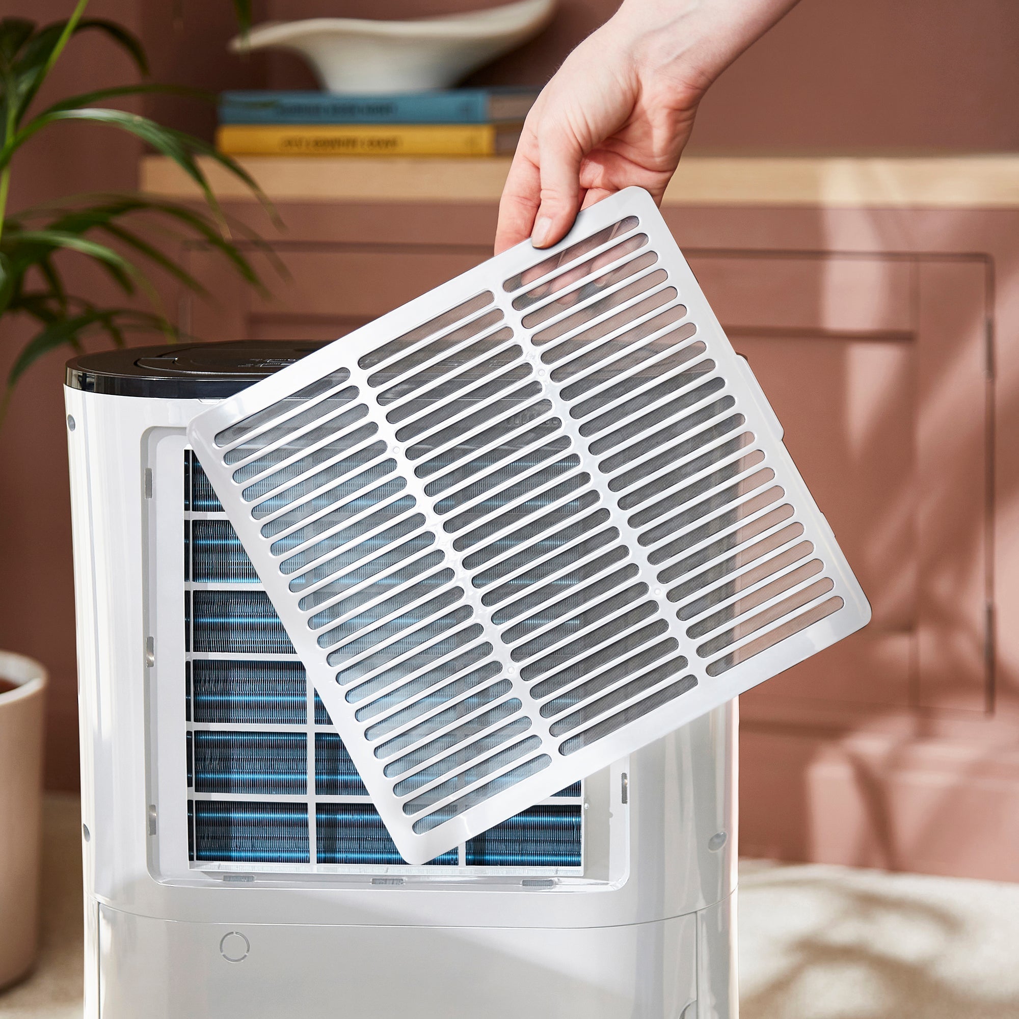 PureFresh 20 Litre Dehumidifier - White