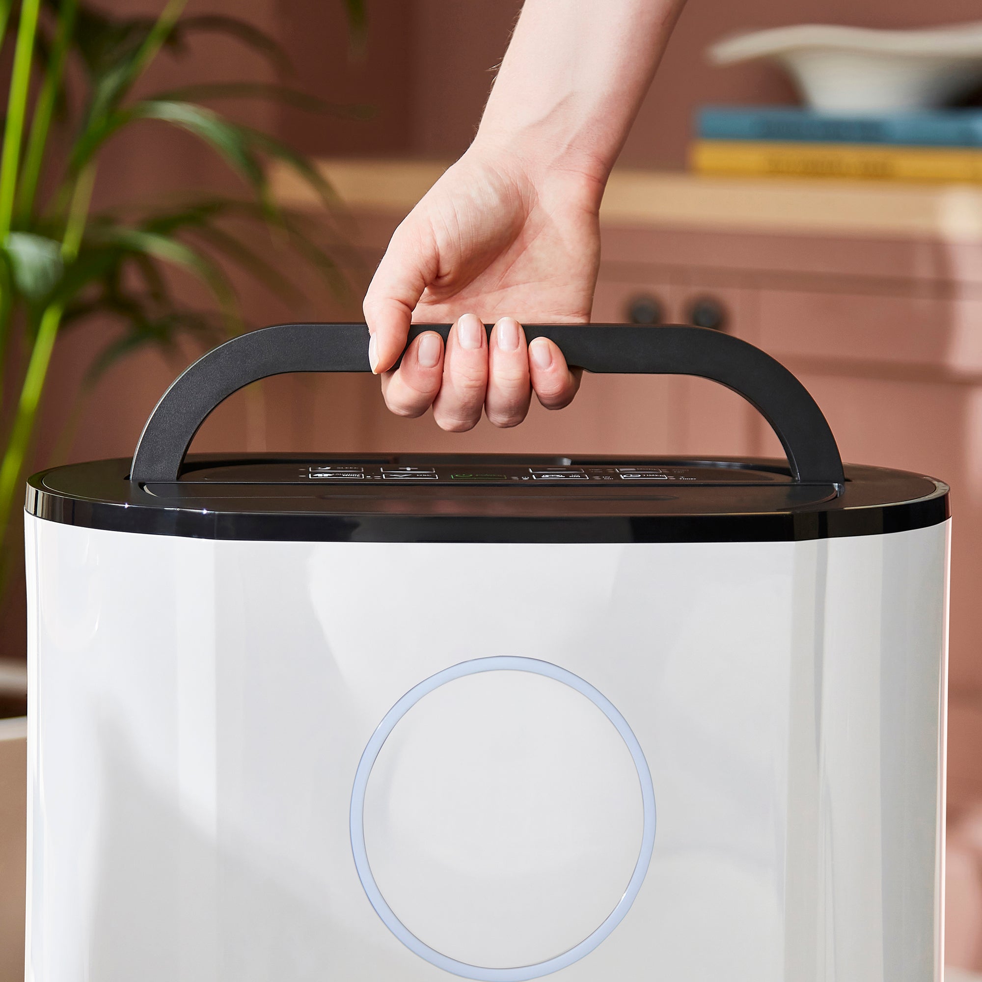 PureFresh 20 Litre Dehumidifier - White