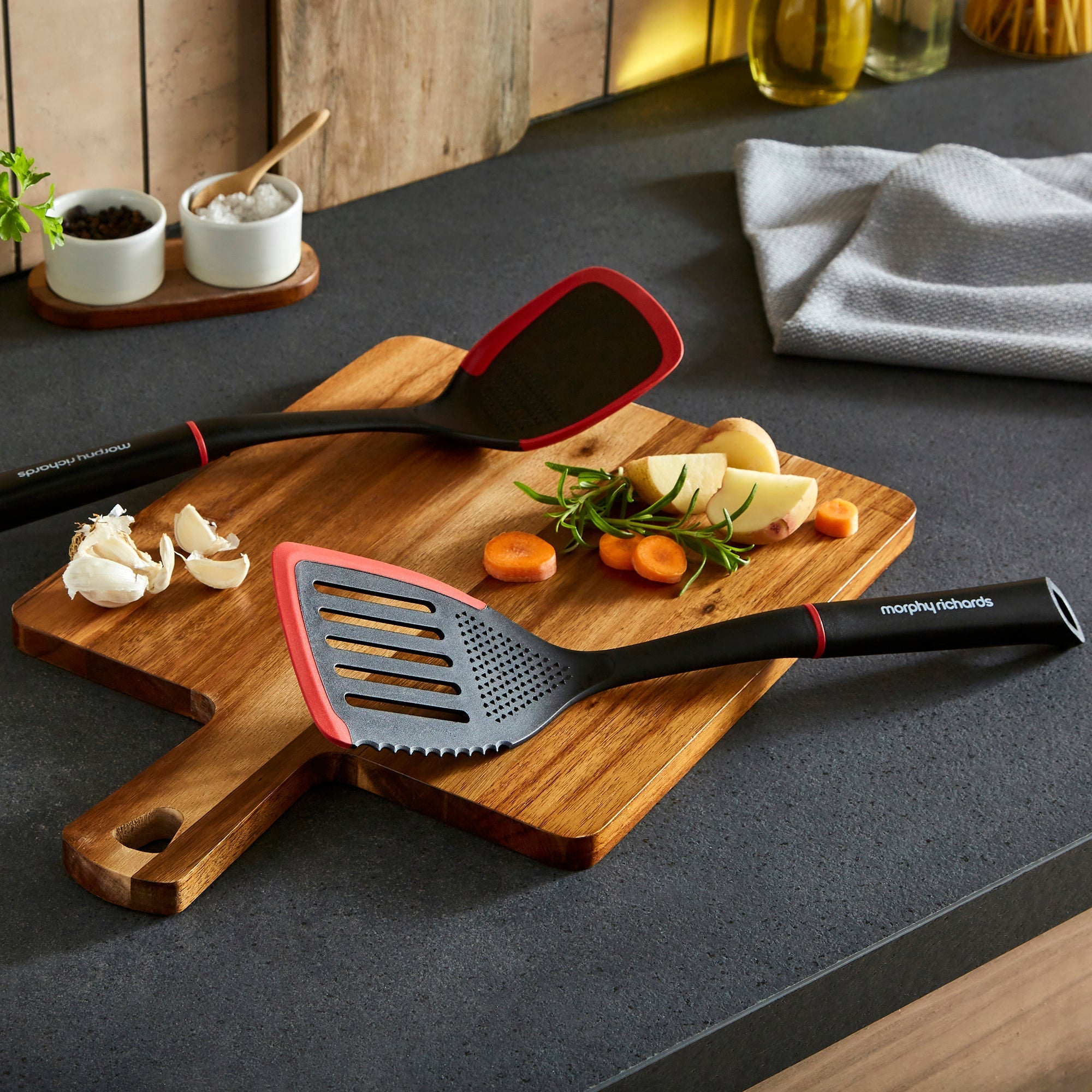 13"x9" Oven Tray Set and Slotted and Solid Turner Set